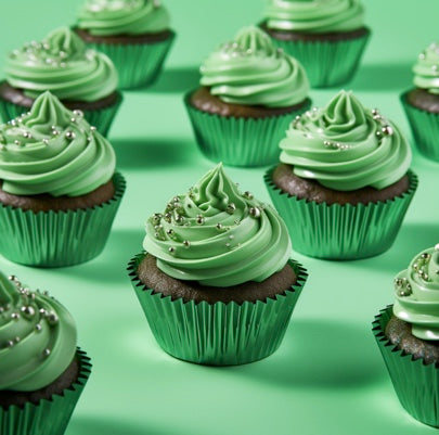 Baking Cups Medium GREEN