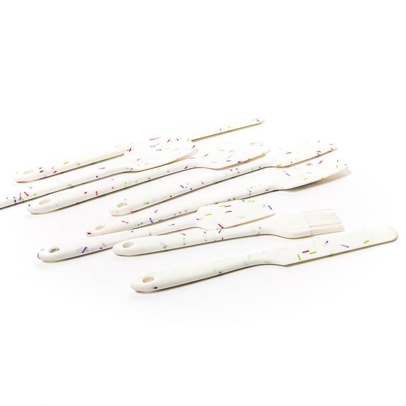 SPRINKS Small Silicone Straight Spatula - Cake Decorating Central