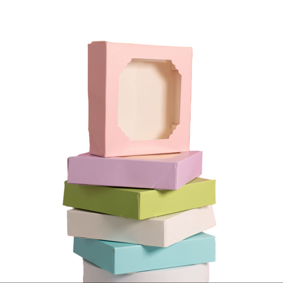 Scalloped Medium Treat Box MIXED COLOURS 5pk