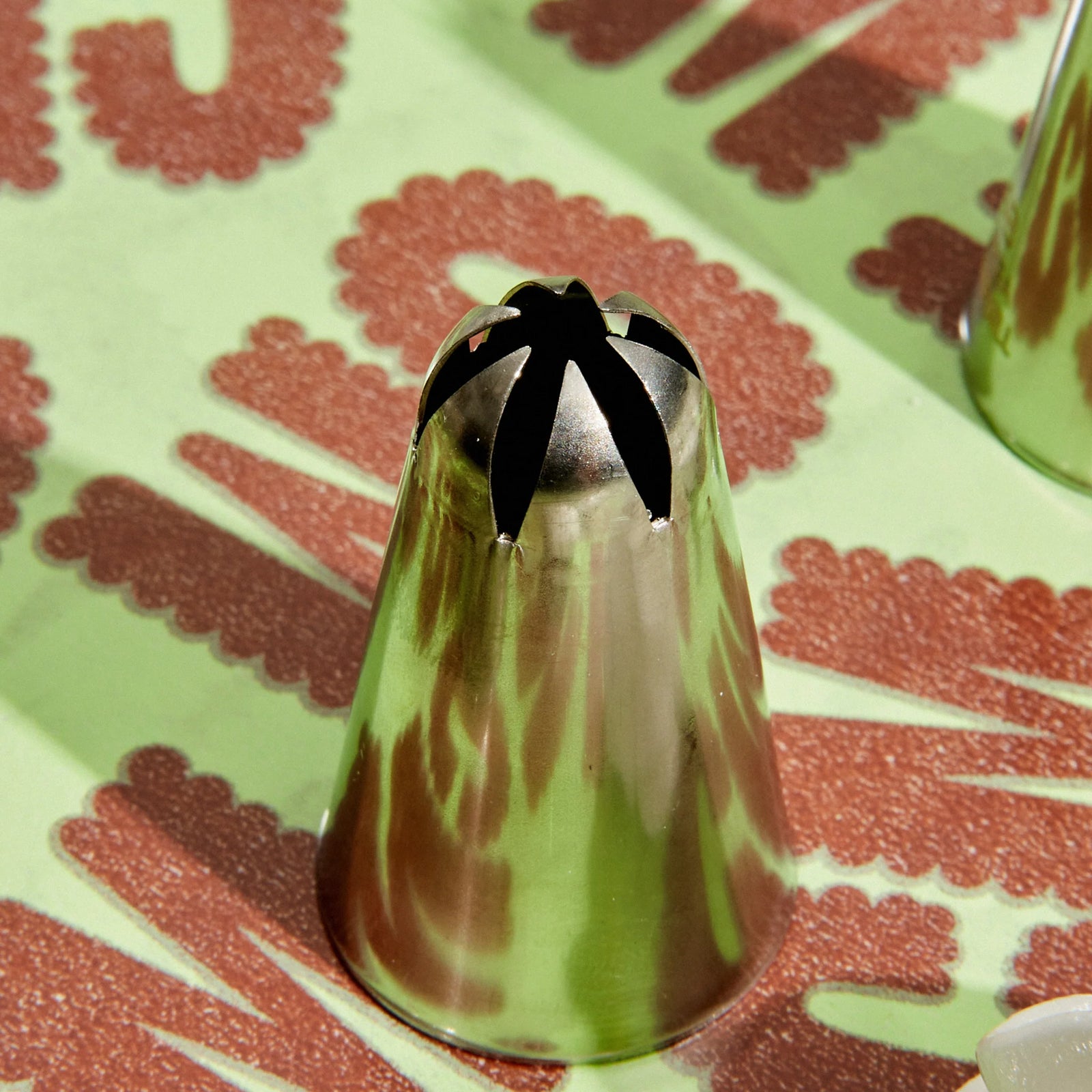 Colour Mill Piping Tip 2D Drop Flower Medium