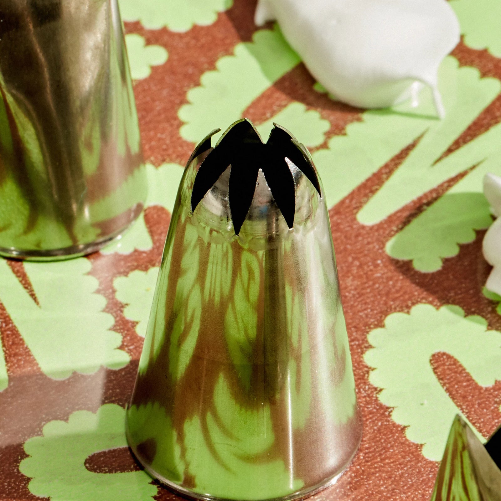 Colour Mill Piping Tip 2G Closed Star Medium