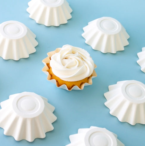 Bloom White Baking Cups 24 Pack