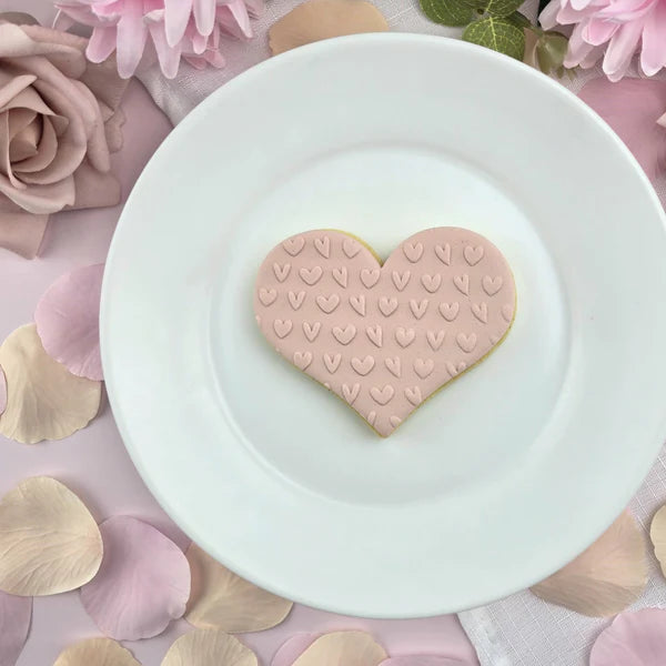 Hearts Pattern Plate