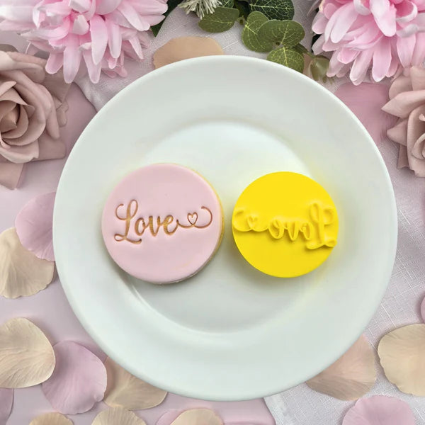 Love with Heart Embosser 60mm