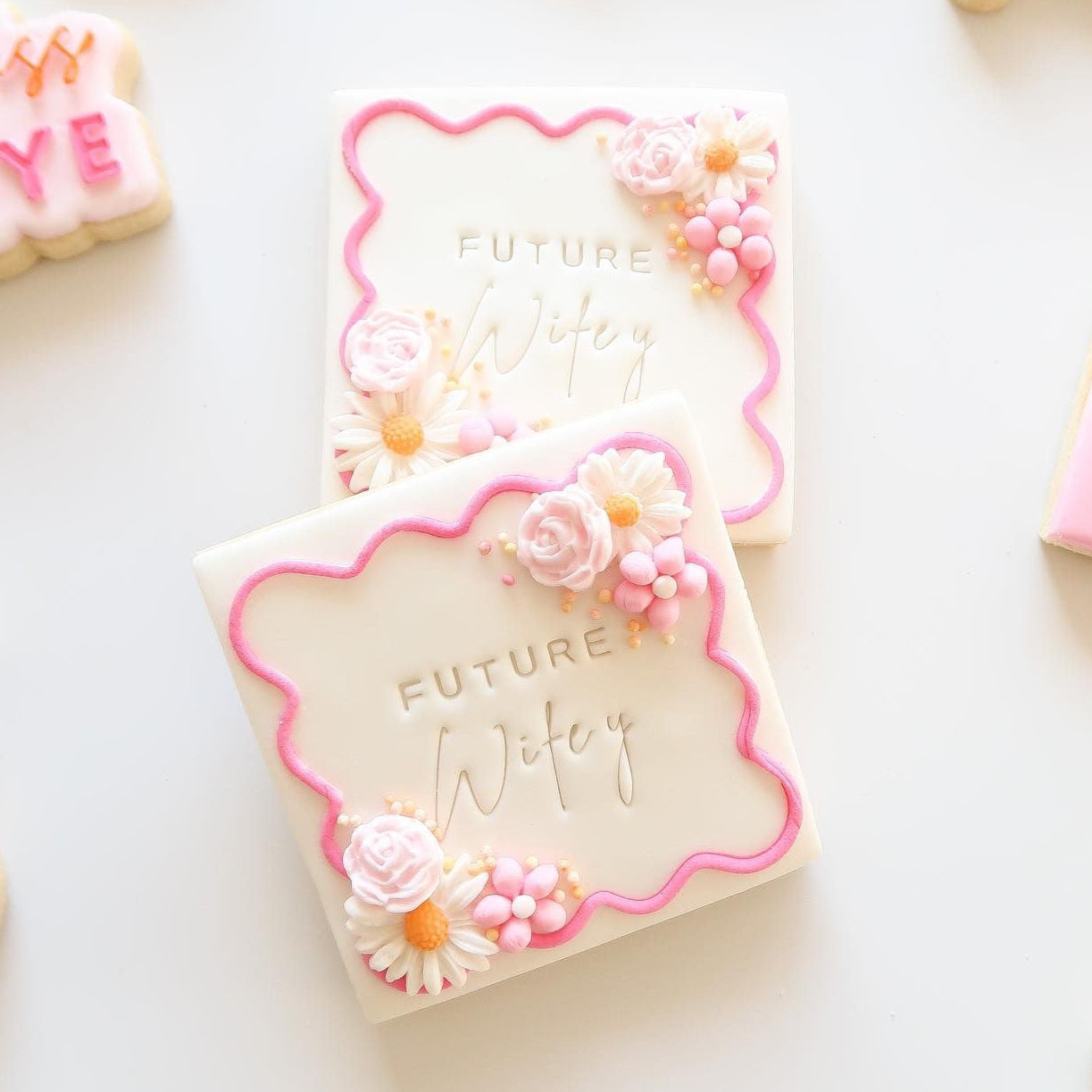 Square Wavy Border Pop debosser