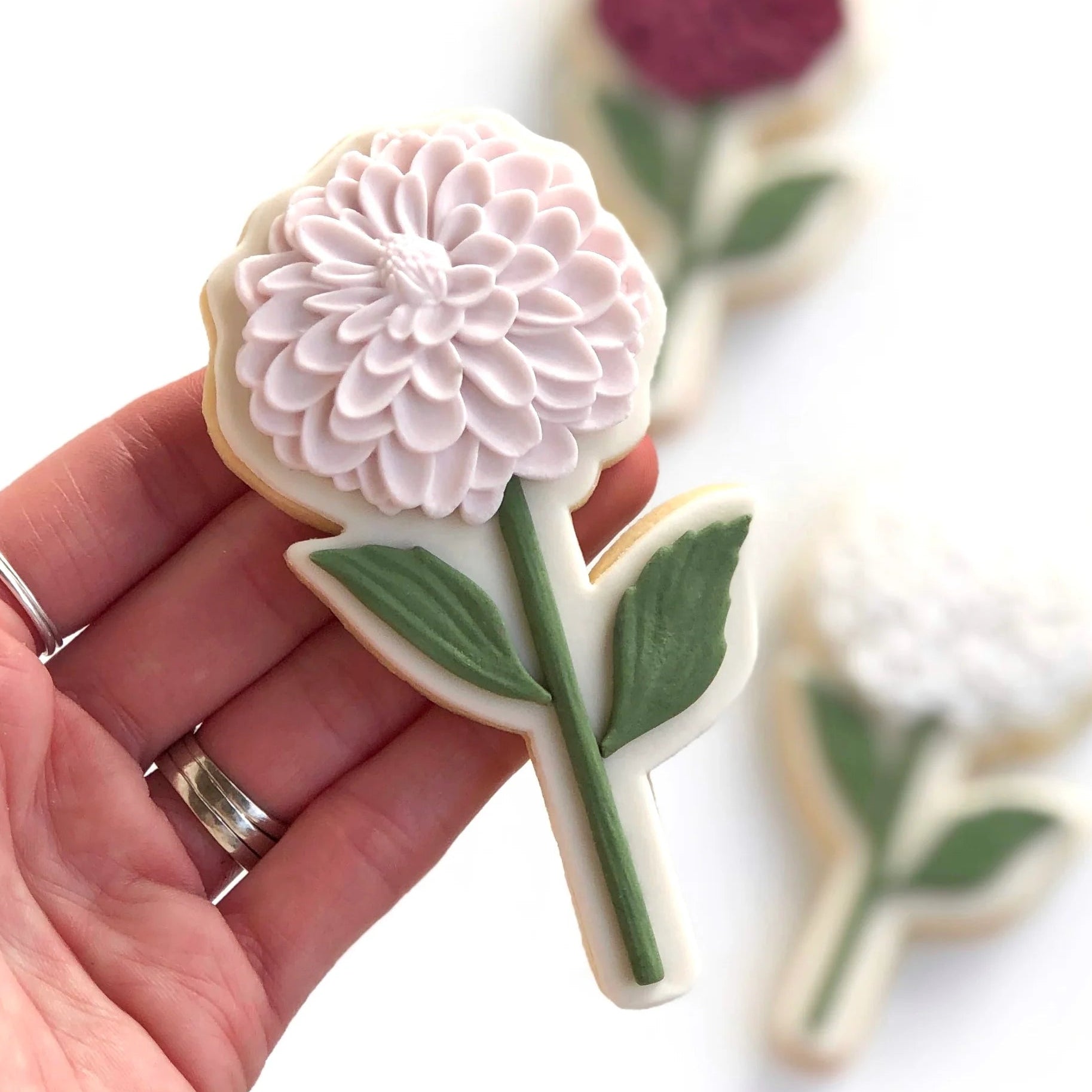 Dahlia Silicone Mould + Cutter Set