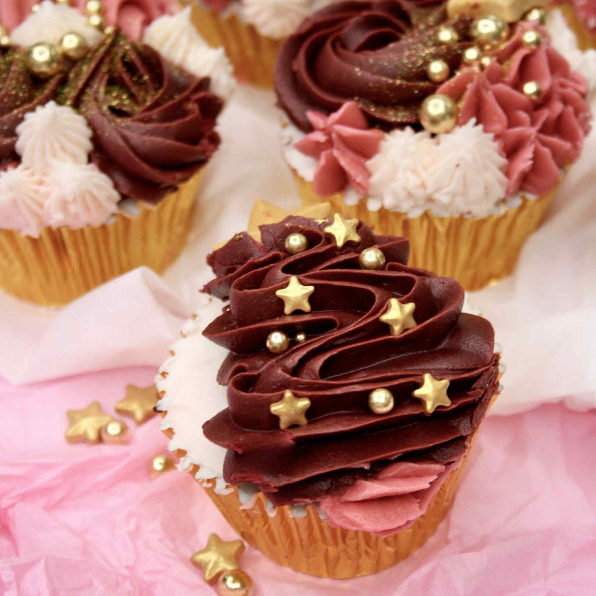 Christmas Buttercream Cupcakes with Lou, Monday 22nd December, 7pm-9pm, Campbelltown