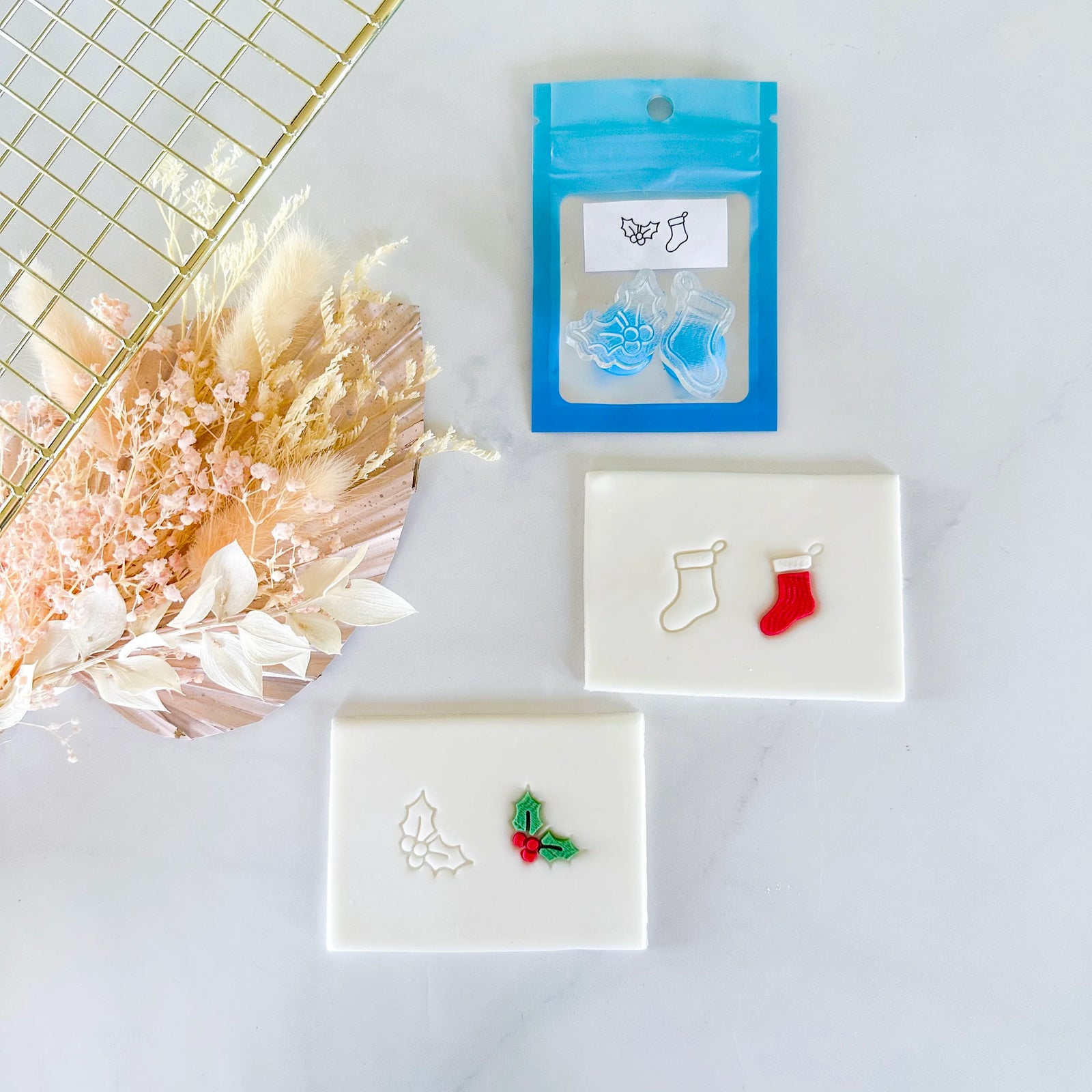 Holly & Stocking Layer Stamp Set