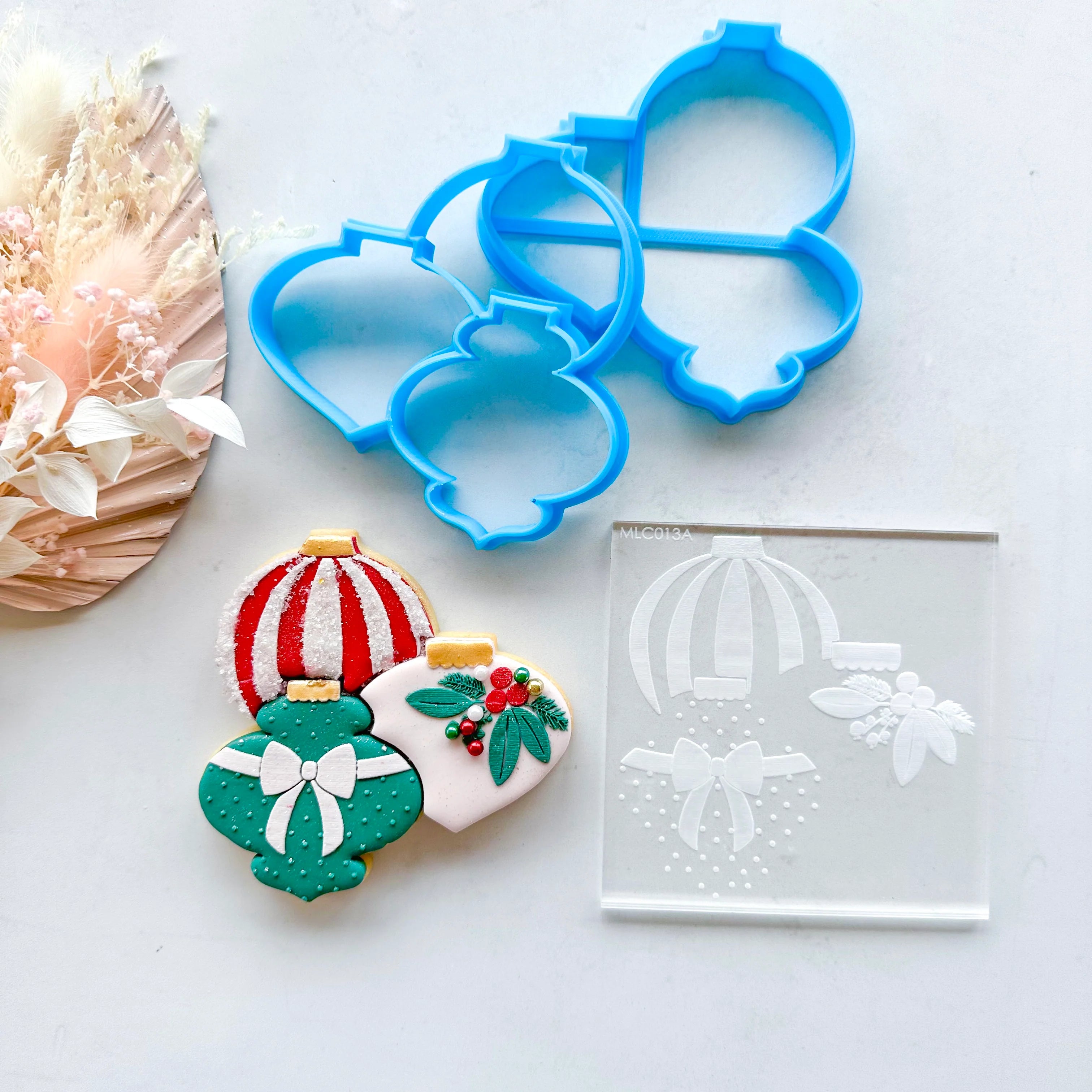 North Pole Christmas Bauble Statement Set