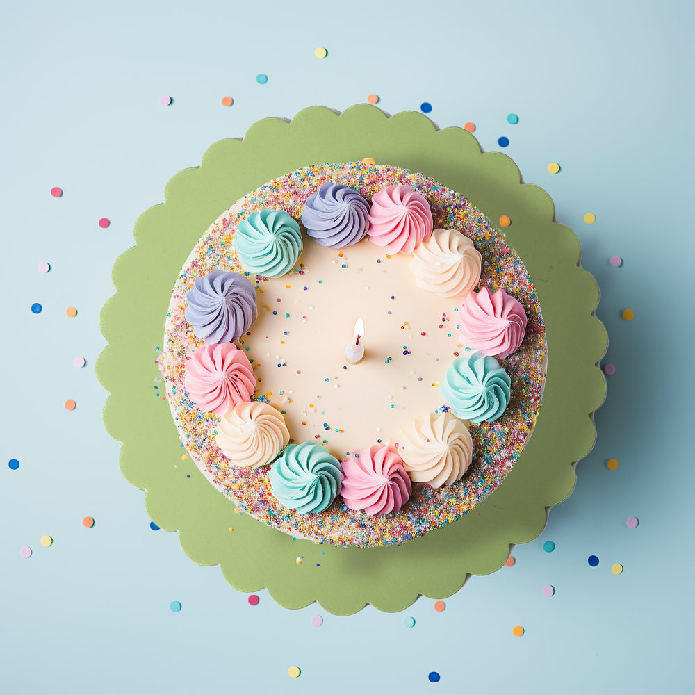 10in SCALLOPED CAKE BOARD - PASTEL GREEN