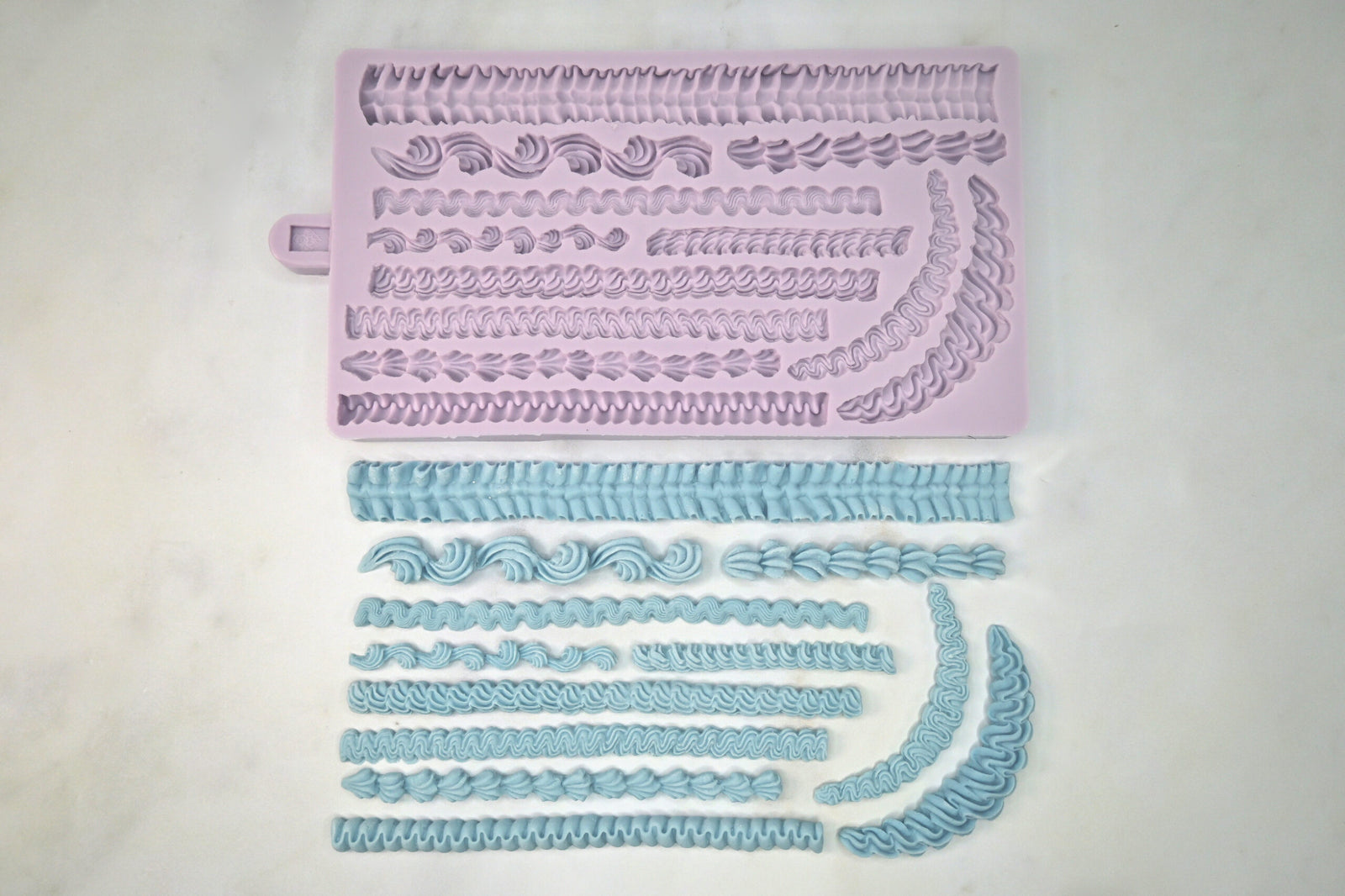 Lambeth Small Borders Mould