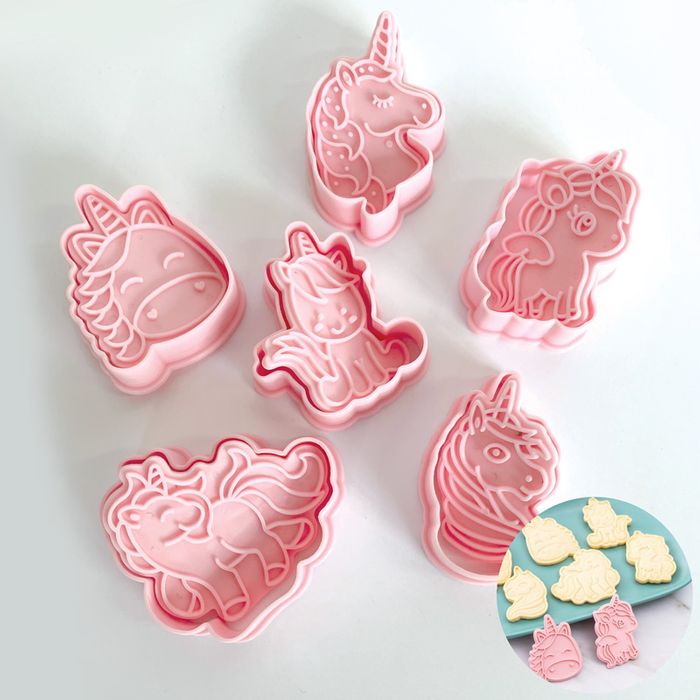 3D UNICORN COOKIE CUTTERS 6 PIECES