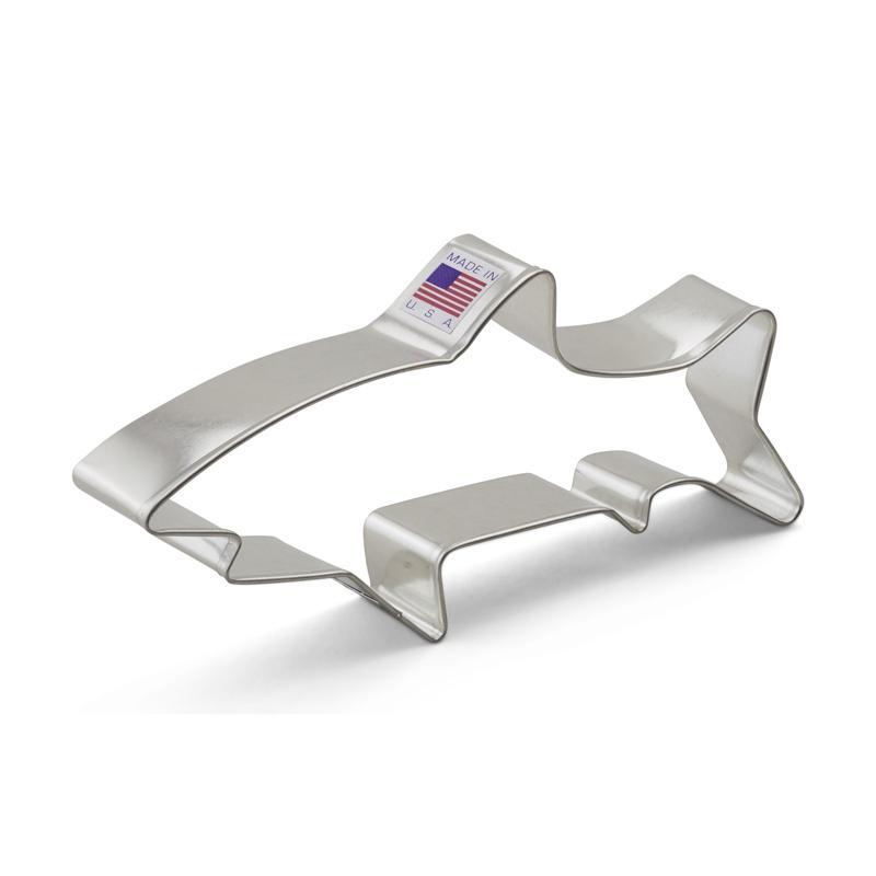 SHARK COOKIE CUTTER - Cake Decorating Central