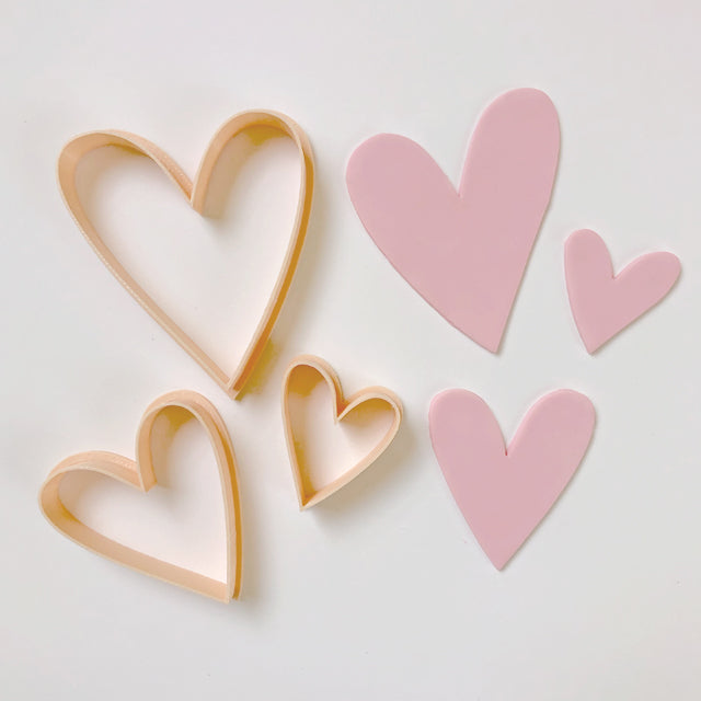 HEART CUTTER TRIPLE SET BY LITTLE BISKUT