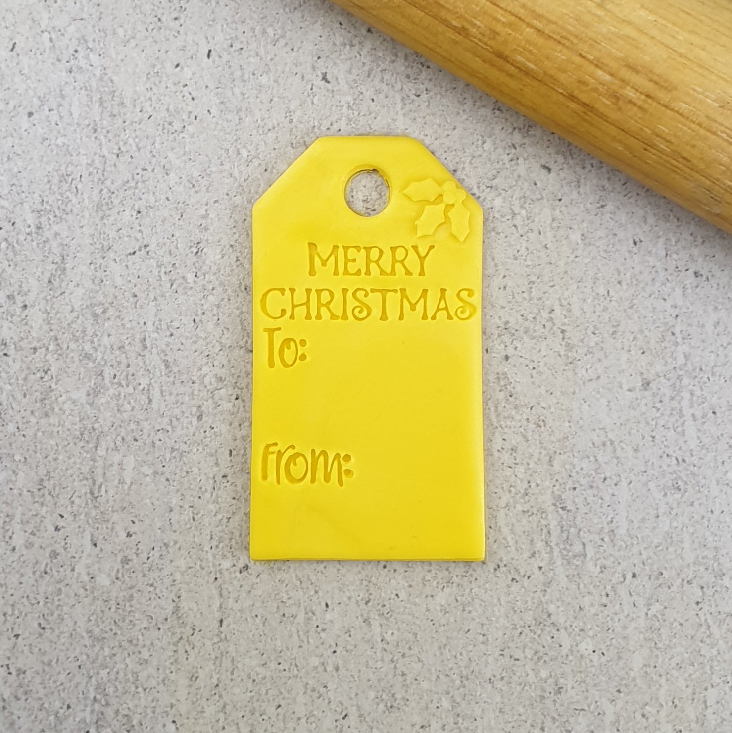 MERRY CHRISTMAS GIFT TAG COOKIE EMBOSSER & CUTTER SET