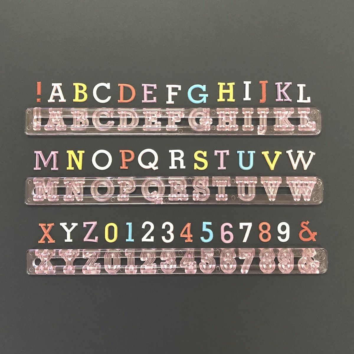 FMM BLOCK Alphabet Uppercase and Number tappit set