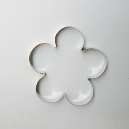 BLOSSOM 93mm fondant cutter - Cake Decorating Central