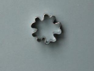 PRIMULA SMALL fondant cutter - Cake Decorating Central