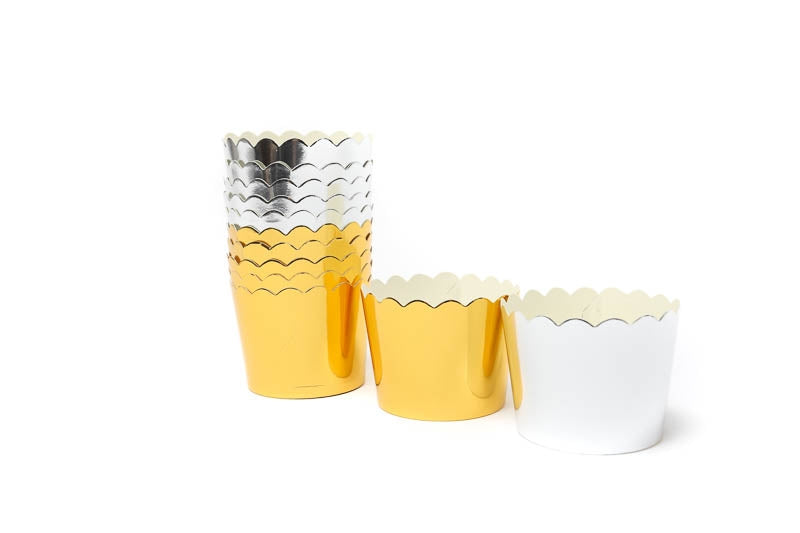GOLD FOIL CARD BAKING CUPS 25 pce - Cake Decorating Central