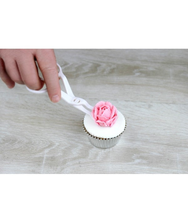 Loyal Flower Lifter - Cake Decorating Central