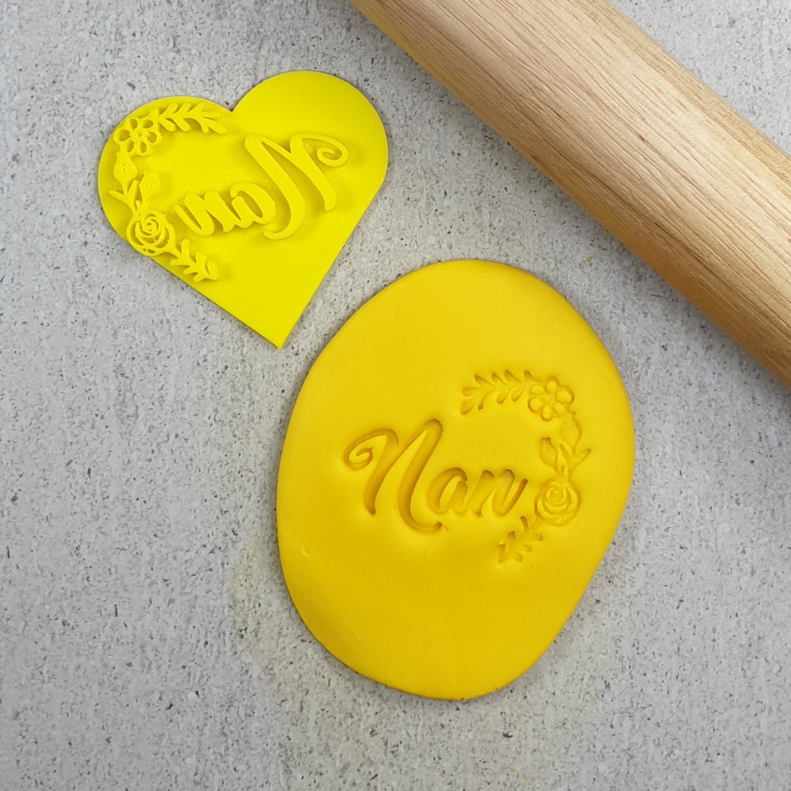NAN with FLOWERS HEART COOKIE EMBOSSER - Cake Decorating Central