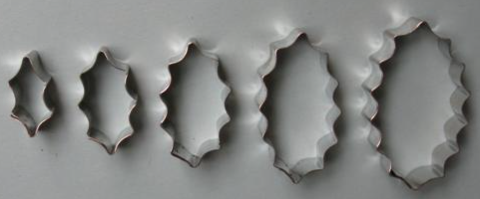 HOLLY LEAVES 5pce fondant cutter set